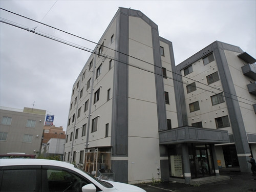 北海道帯広市のウィークリーマンション・マンスリーマンション「E2.8MS A棟」外観画像