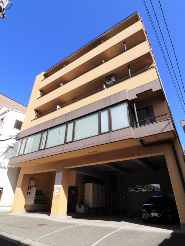 山口県下関市の家具付きウィークリー・マンスリーマンション「Kマンスリー下関市役所前」外観画像