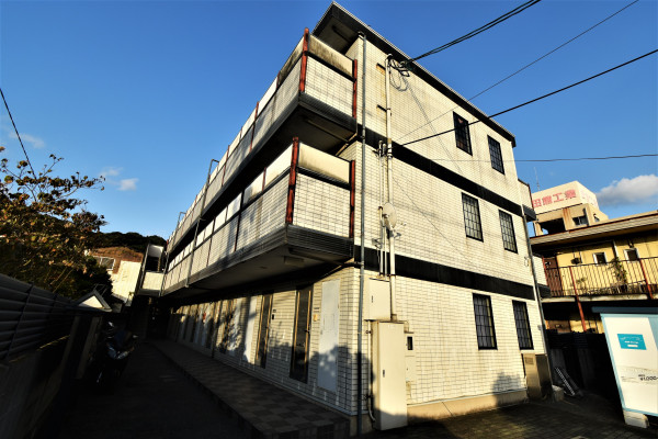 山口・下関・宇部の家具付きウィークリー・マンスリーマンション「Kマンスリー周南西松原」外観画像