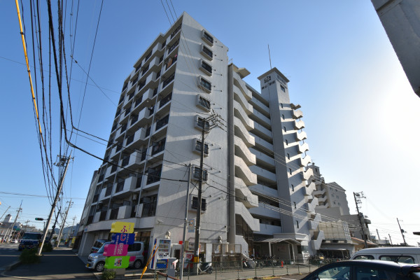 山口・下関・宇部の家具付きウィークリー・マンスリーマンション「Kマンスリー徳山駅前」外観画像
