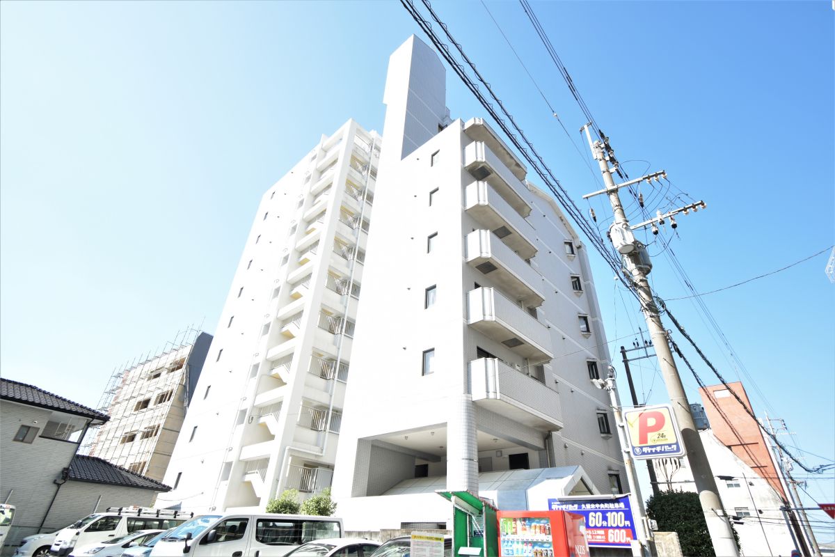 福岡県久留米市のウィークリーマンション・マンスリーマンション「Kマンスリー久留米駅」外観画像