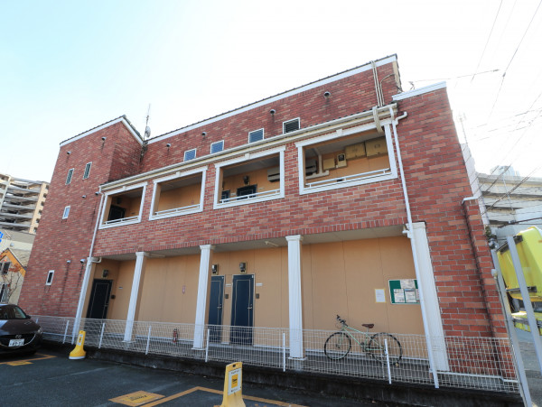 福岡県久留米市のウィークリーマンション・マンスリーマンション「Kマンスリー久留米駅東口前」外観画像