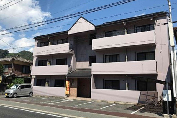 岡山県のウィークリーマンション・マンスリーマンション「Kマンスリー井原」外観画像