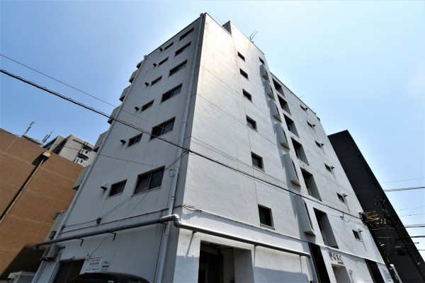 大分県大分市の家具家電付きマンスリーマンション「Kマンスリー寿町」外観画像