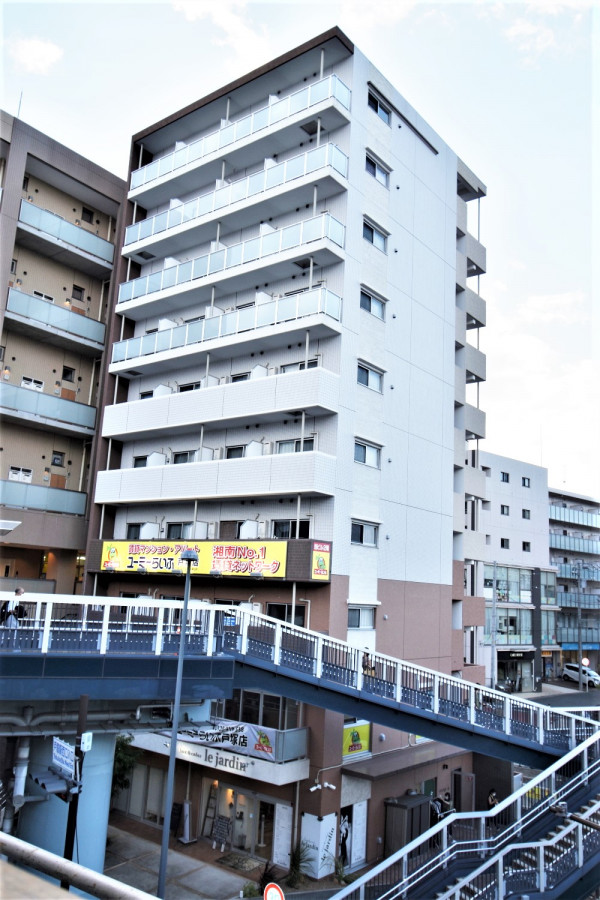 横浜のウィークリーマンション・マンスリーマンション「Kマンスリー戸塚駅前」外観画像