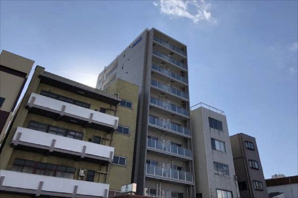 兵庫県神戸市兵庫区のウィークリーマンション・マンスリーマンション「Kマンスリー神戸大開駅前」外観画像