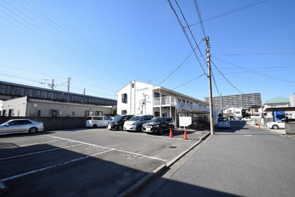 兵庫県加古川市のウィークリーマンション・マンスリーマンション「Kマンスリー加古川浜の宮駅」外観画像