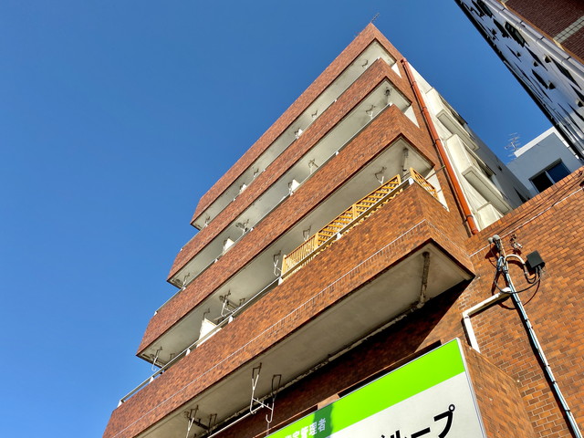 松山赤十字病院、徒歩4分マンスリーマンション