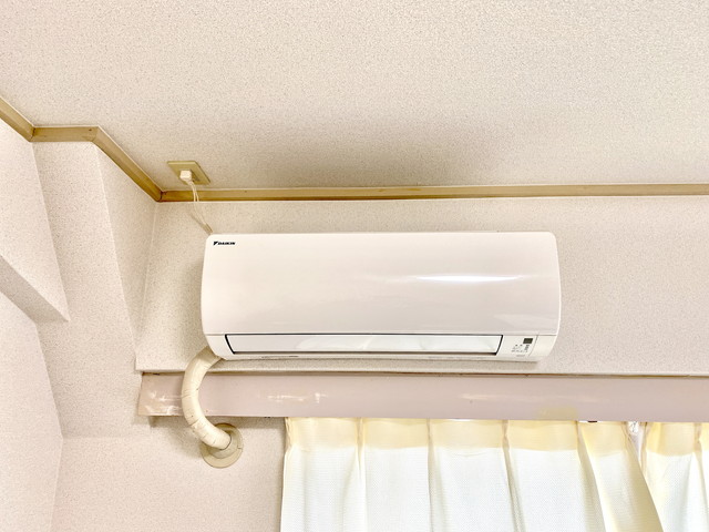 エアコン完備です。季節問わず、快適に生活をおくれます。