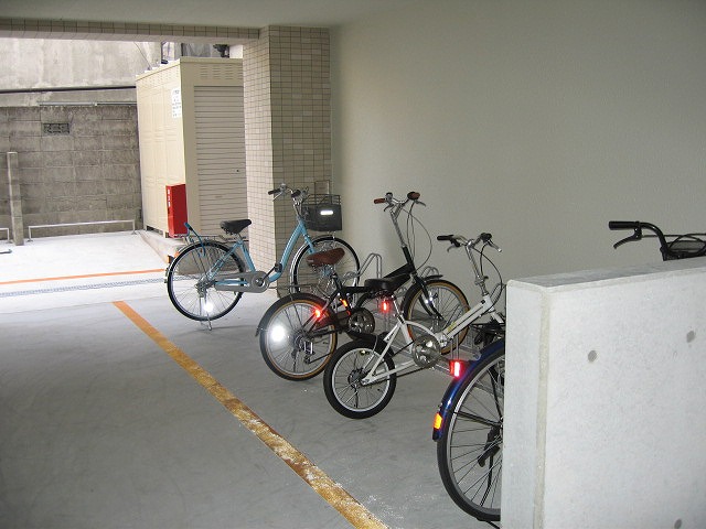 駐輪場 自転車無料です