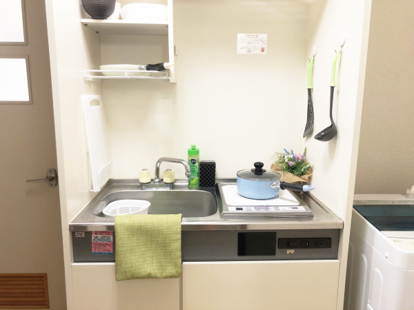 お掃除が簡単な、IHコンロのキッチン◎食器洗剤もご用意してます♪