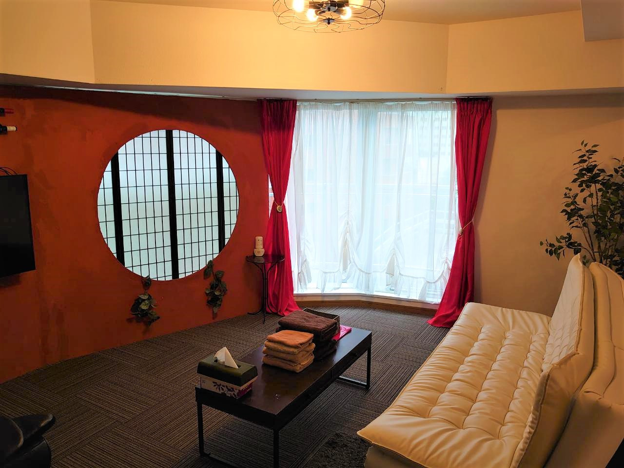 広々ファミリー部屋でゆったりお過ごし下さい!