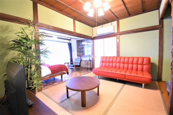 5名で入居なら、1人あたりの賃料は 2000円/1泊♪