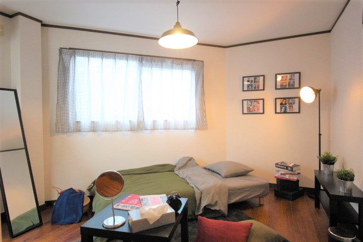 最上階独立角部屋になっています。