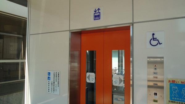 地下鉄東西線南郷7丁目駅