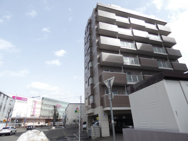 イオン至近