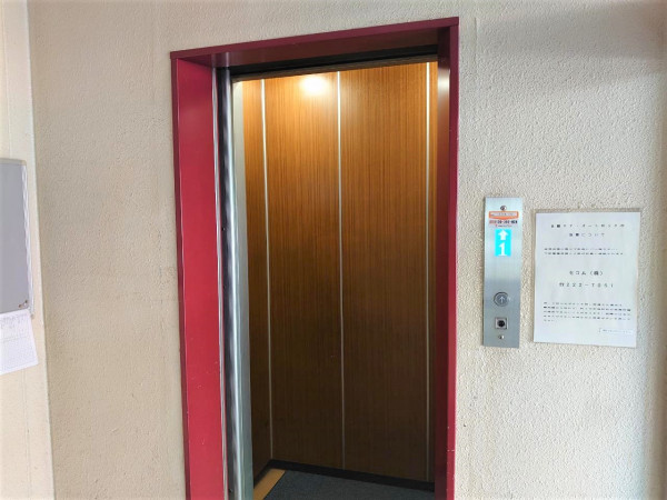 エレベーター