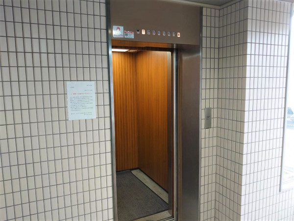 エレベーター