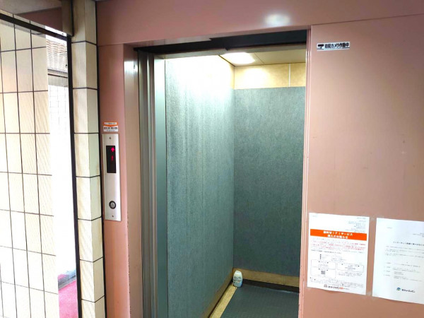 エレベーター