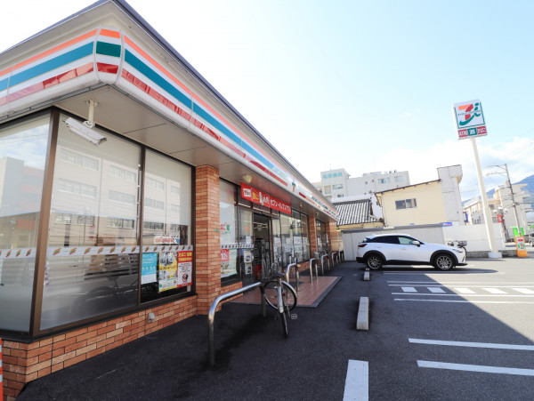 セブンイレブン